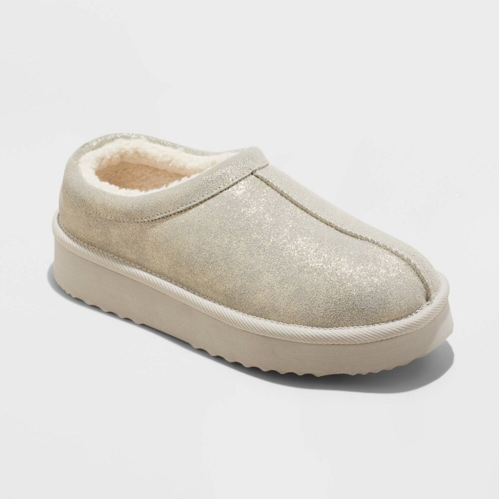 Stars Above Amira Metallic Gold Suede Faux Fur Lined Clog Slippers Size 5